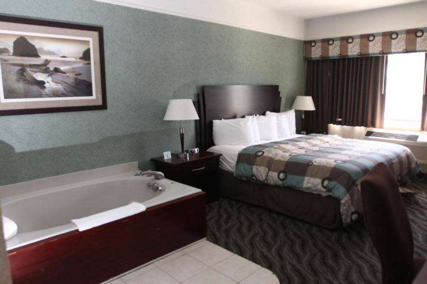 Days Inn & Suites By Wyndham Rochester Hills Mi Room photo